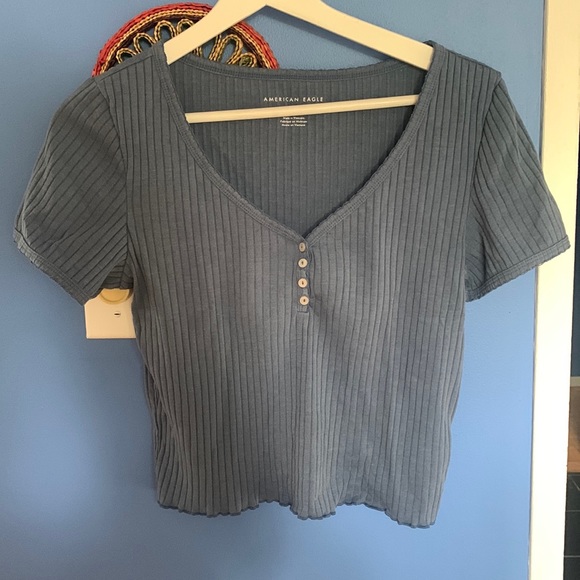 American Eagle TShirt - Picture 1 of 11